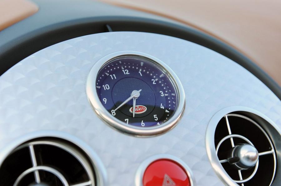  Bugatti Veyron 16.4 Grand Sport 2009 года  (фото 40 из 96)